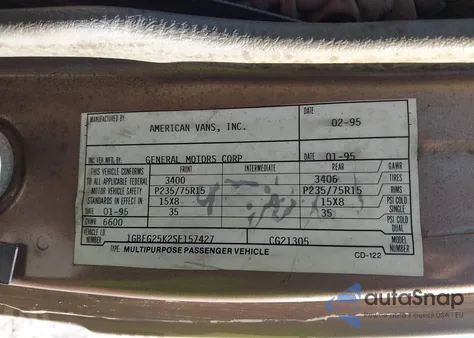 1995 Chevrolet G20 z USA, uszkodzony, nr VIN 1GBEG25K2SF157427